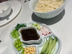 老北京炸酱面-四季民福烤鸭店(王府井灯市口店)