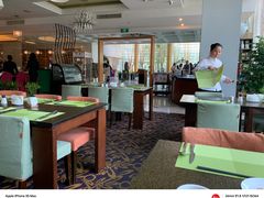 -斑斓西餐厅·自助茶点(高崎机场佰翔花园酒店)