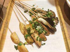 -街角等你.大连海鲜烧烤.经典铁板海鲜串(西安路店)