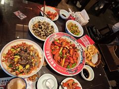 -阿财老铺·老蚌埠龙虾城(华夏总店)