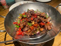 -爱碗亭·鲜炒湖南菜(壹城中心店)