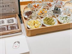 -阮大兴糕团(杭州西湖银泰百货店)
