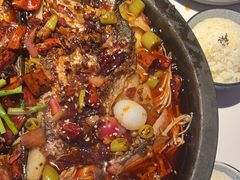 -鸣记脆皮烤鱼·海鲜烤鱼(三八广场店)