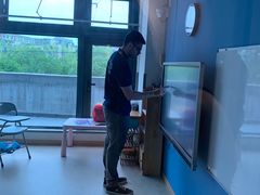 -瑞丁熊原版阅读(大华校区)