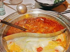 -老房老舍重庆火锅(假日城市店)