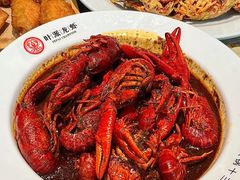 -叶派龙虾•招牌香辣蟹·海鲜(中海国际店)
