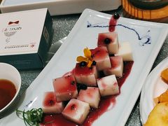 -海派美食·家宴海鲜青岛菜·石锅鲽鱼头(东方城店)