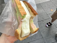 -詹爷爷乌节路街头冰淇淋