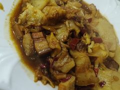 笋子烧肉-忆湘南(庐山店)
