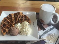 -Who乎coffee&bar