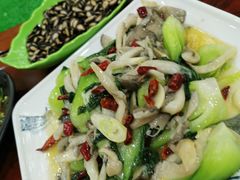 -三江源美食城