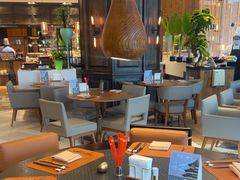 -松咖啡自助餐厅·松北香格里拉