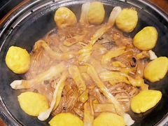 -铁锅炖灶台鱼老三炖鱼馆