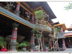 -Warung Babi Guling Ibu Oka 3