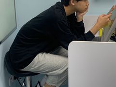 -新航道雅思托福·留学·考研培训(人民广场校区)