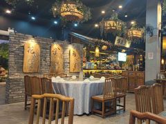 -花溪雨·森林餐厅(石基店)