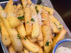 黑松露风味薯条-bluefrog蓝蛙(皇庭广场店)
