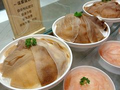 -享遇.锅姥姥牛排海鲜自助(小寨店)