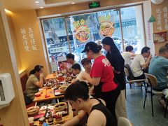 -华记煲仔华·煲仔饭(市桥易发店)
