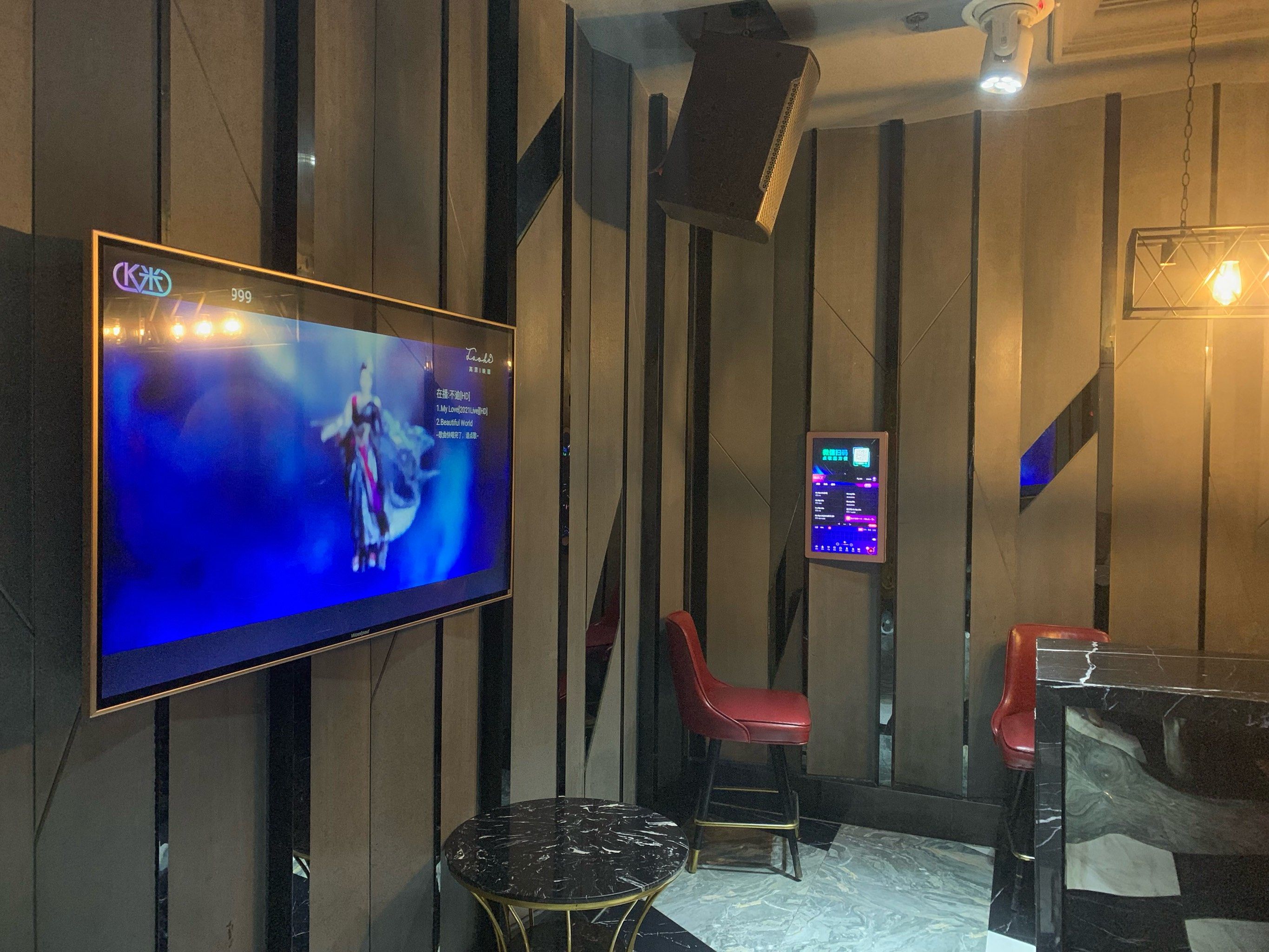 内容超级丰富的ktv