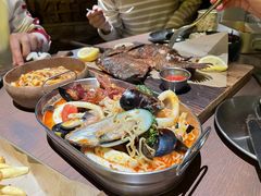-鹿萤季·营地小馆(皇后公园店)