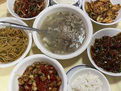 -笨罗卜浏阳菜馆(星沙店)