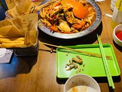 -胖哥俩肉蟹煲(湖滨银泰in77店)