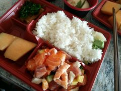 什锦鱼丁盖饭定食-江户前寿司(好运街店)