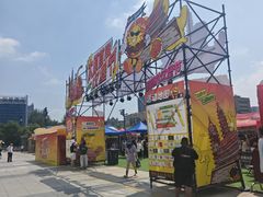 -万达广场(龙湖店)