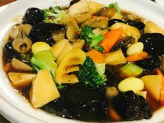 罗汉素斋-功德林(南京西路店)