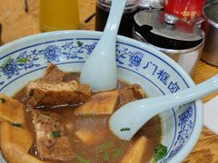 卤煮火烧-门框胡同百年卤煮(新街口店)