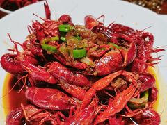 麻辣小龙虾-茸梅路右拐龙虾-农家菜(松江店)