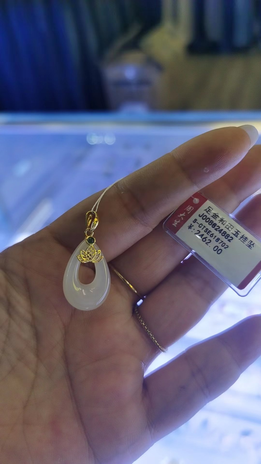 玉一般戴多久养的出来(玉一般戴多久养的出来好看)
