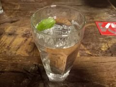 -HIGH FIVE哈福手工汉堡(桂林路店)