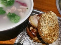 -老天桥酱肉烧饼夹肘子(天桥店)