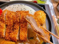 -香港ELEMENTS圆方