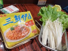 -沙胆彪炭炉牛杂煲(上海日月光广场店)