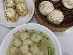 -老西白点心店