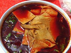 红油米线-老字号杨坡红油米线腊汁肉夹馍(东四道巷店)