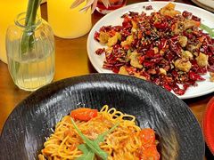 -mordew加州日记西餐&小酒馆(新天地店)