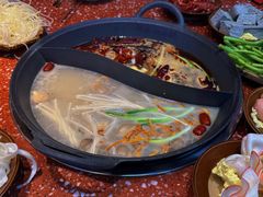 -赵美丽·重庆社区火锅·直营店(火车东站·中豪国际店)