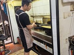 -赵宝美煎包店