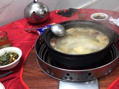 -花苑美食横琴生蚝火锅(拱北粤华路店)
