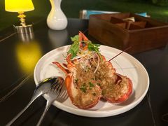 -三亚亚龙湾瑞吉酒店·宴悦Driftwood·游水海鲜·牛排·草坪·私人定制