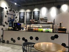 -HELLO 27 意面·沙拉·帕尼尼