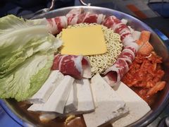 -哈哈碳都·牛肋条无限自助烤肉(台江万达店)