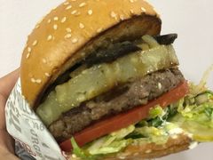 -The Habit Burger Grill 哈比特汉堡(复兴soho店)