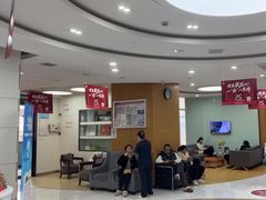 -雅悦齿科(顾村公园店)