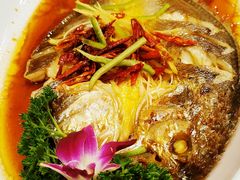 -青瓦餐厅·生鱼片·韩园烤肉(西塔店)