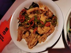 -鸣记脆皮烤鱼·海鲜烤鱼(三八广场店)